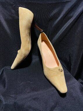 SAKS FIFTH AVENUE Suede Heels Leather Upper Sole Camel Rounded Pointy Toe Italy
